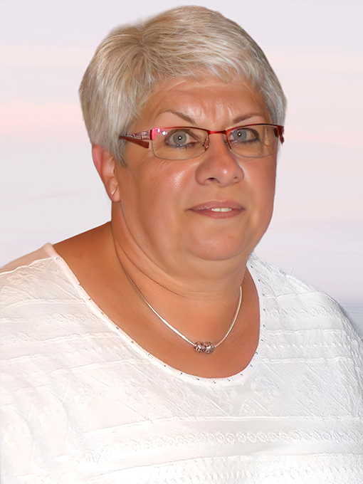 Madame Corine BASTELEURS