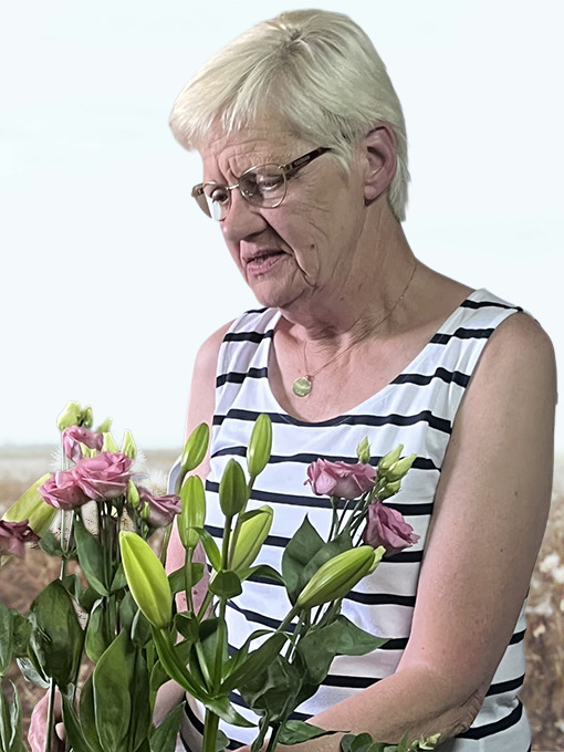 Madame Sonja SCHITTEKATTE